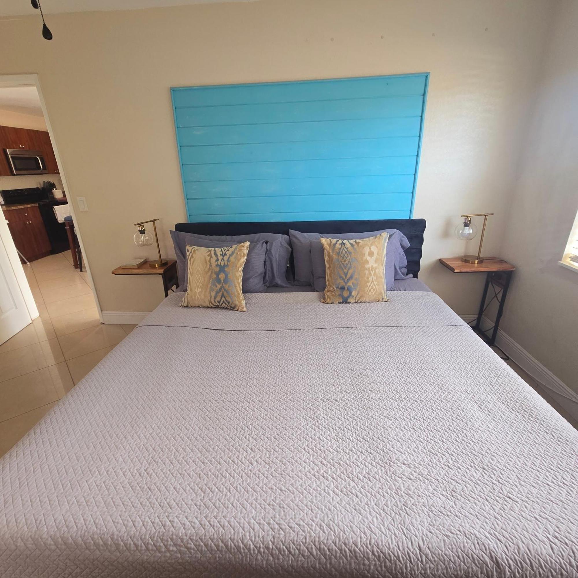 Equipped House W Pool & Patios, Near The Beaches, Prime Location- Ideal For Small Families, Coastal Haven Fort Lauderdale Dış mekan fotoğraf