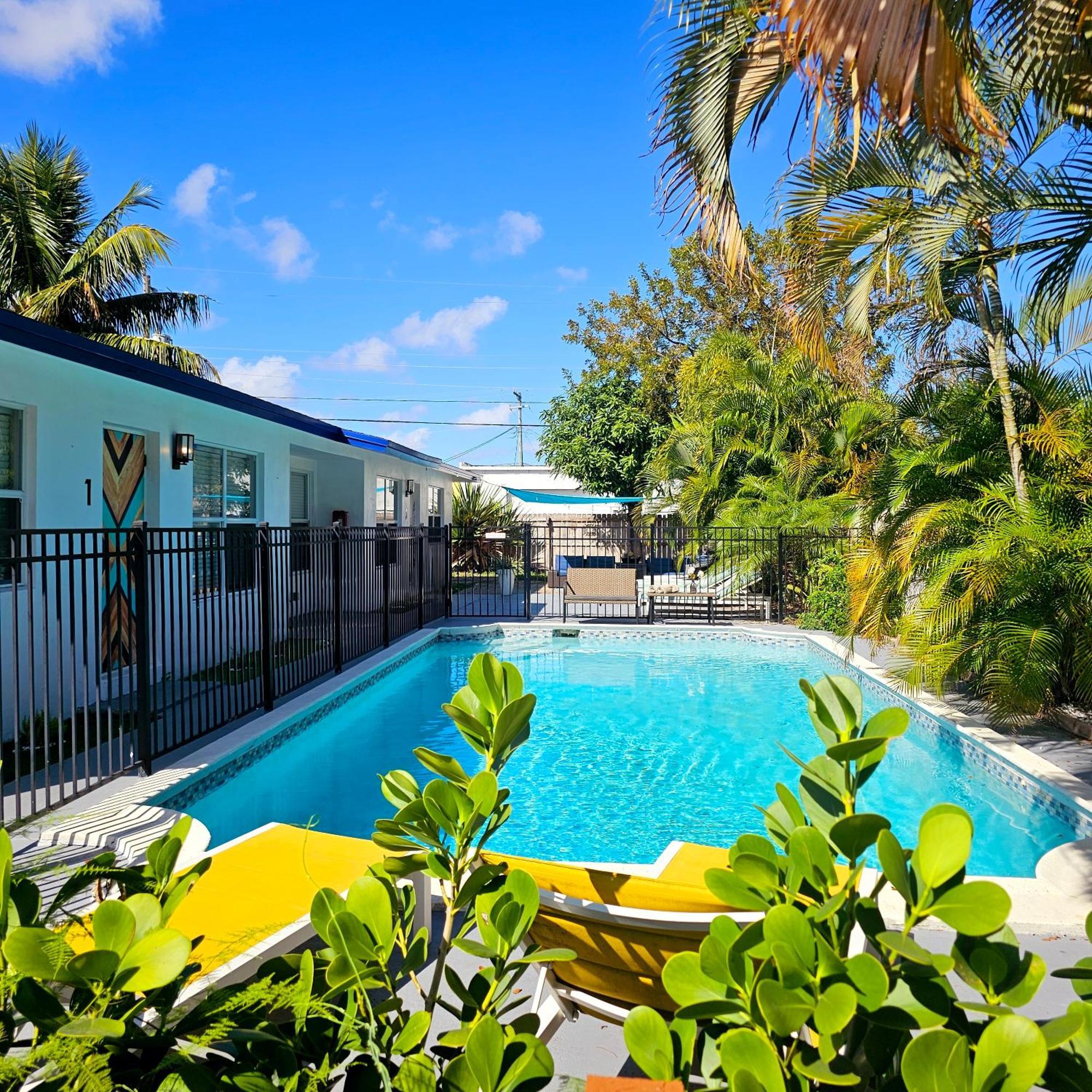 Equipped House W Pool & Patios, Near The Beaches, Prime Location- Ideal For Small Families, Coastal Haven Fort Lauderdale Dış mekan fotoğraf